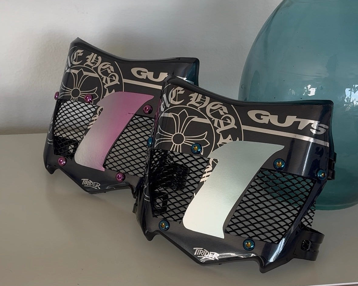 Chrome heart vented plate