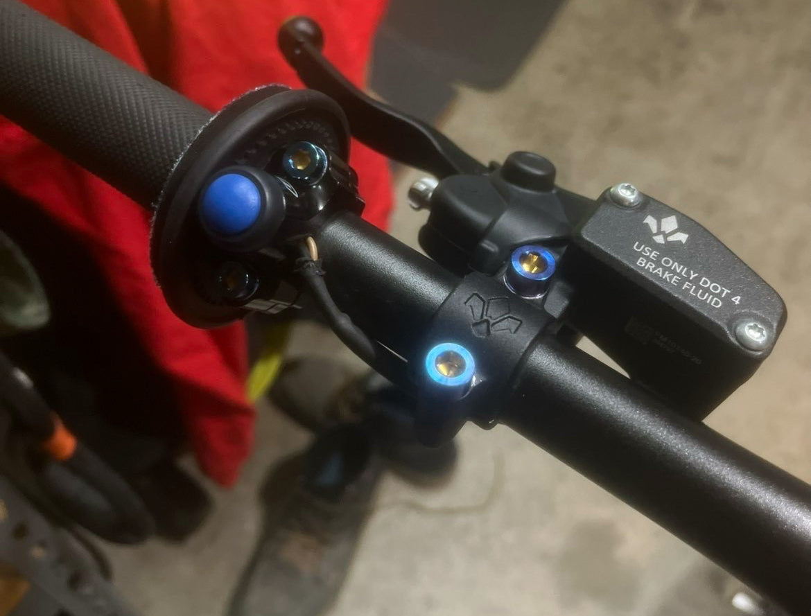Formula e moto titanium