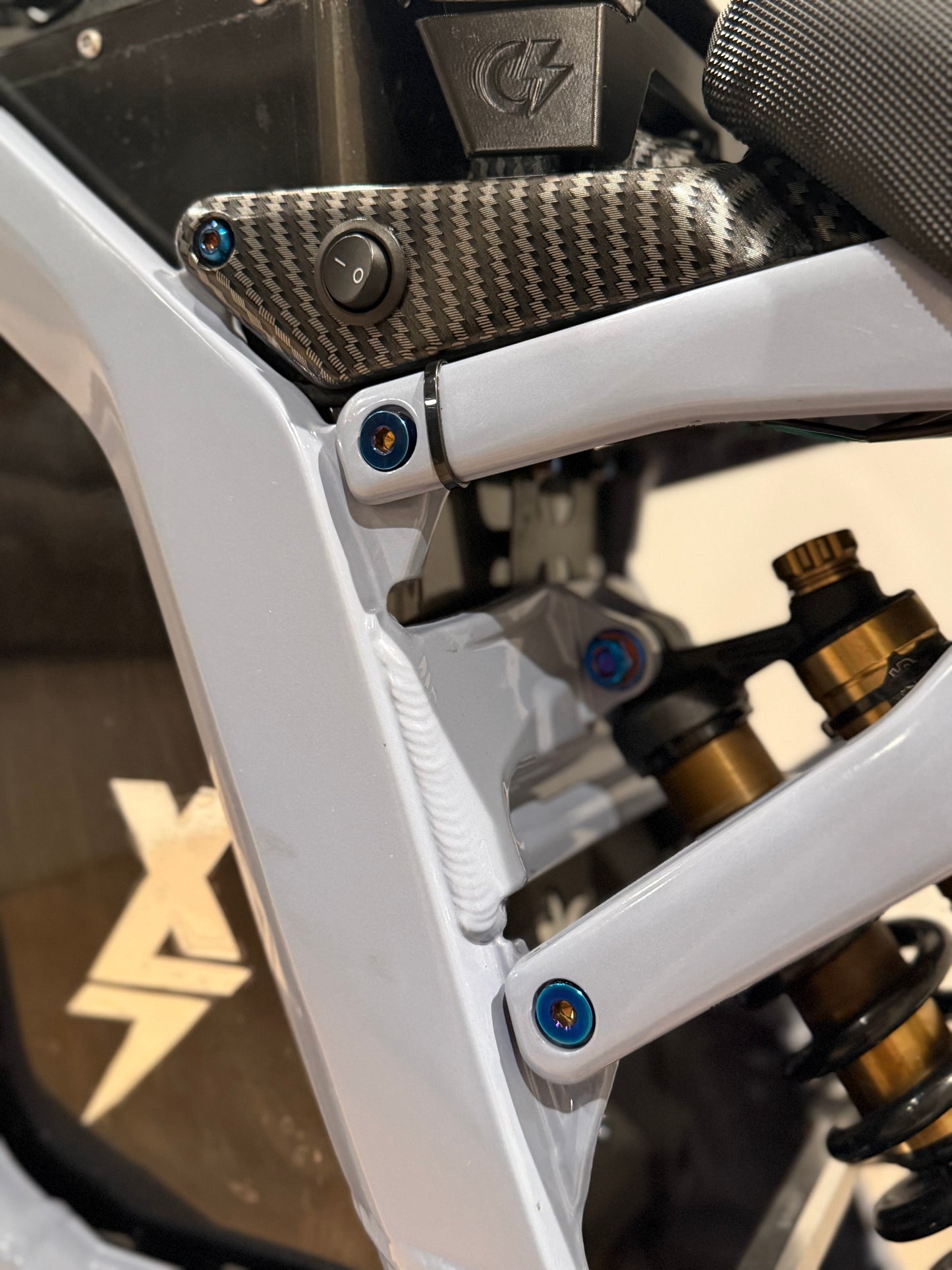 All emoto subrame bolts(4pc)