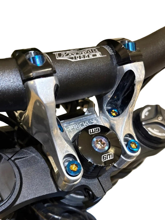 Direct mount riser bolts(4pc)